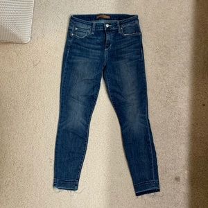Joe’s Jeans icon mid rise skinny ankle size 27